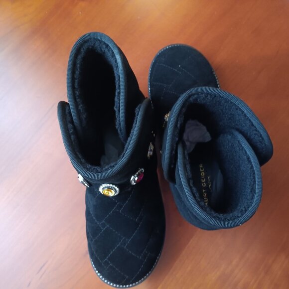 NWT Kids Kurt Geiger Suede Quilted and Jeweled Mini Orson Bootie - Picture 9 of 10